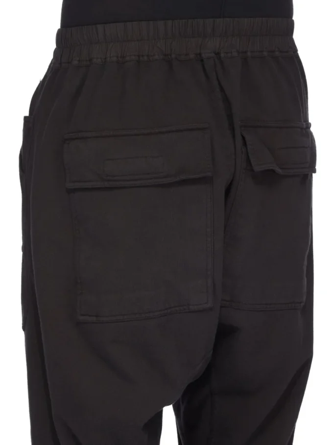 DRKSHDW FW25 CONCORDIANS CLASSIC CARGO CON CORDÓN EN JERSEY COMPACTO Y PESADO NEGRO DU02E7370RIG-09 DRKSHDW FW25 CONCORDIANS CLASSIC CARGO CON CORDÓN EN JERSEY COMPACTO Y PESADO NEGRO DU02E7370RIG-09