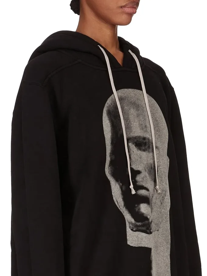 DRKSHDW FW25 CONCORDIANS SUDADERA CON CAPUCHA OVERSIZE EN FELPA NEGRO/PERLA SLUP DS02E7241FSLP1P-0908 DRKSHDW FW25 CONCORDIANS SUDADERA CON CAPUCHA OVERSIZE EN FELPA NEGRO/PERLA SLUP DS02E7241FSLP1P-0908