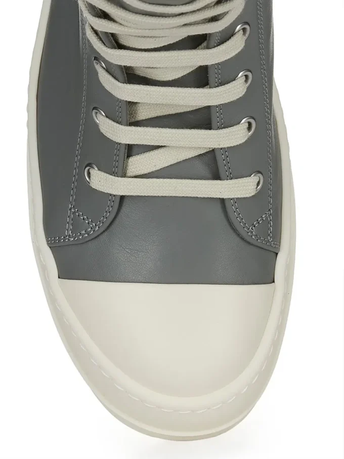 ZAPATILLAS CONCORDIANS DE RICK OWENS FW25 EN CUERO VACUNO DE GRANO LADO ÍNDIGO/LECHE/LECHE LAVADO RP02E4890LCO-0611 ZAPATILLAS CONCORDIANS DE RICK OWENS FW25 EN CUERO VACUNO DE GRANO LADO ÍNDIGO/LECHE/LECHE LAVADO RP02E4890LCO-0611